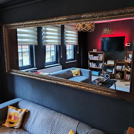 فندق Aden إسكيشير